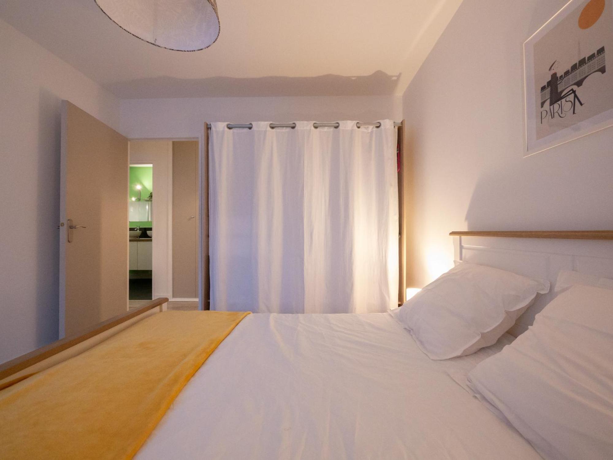 Le Grandiose - Gare - Parking - 6 Personnes - Reve Au Mans Apartment เลอม็องส์ ภายนอก รูปภาพ