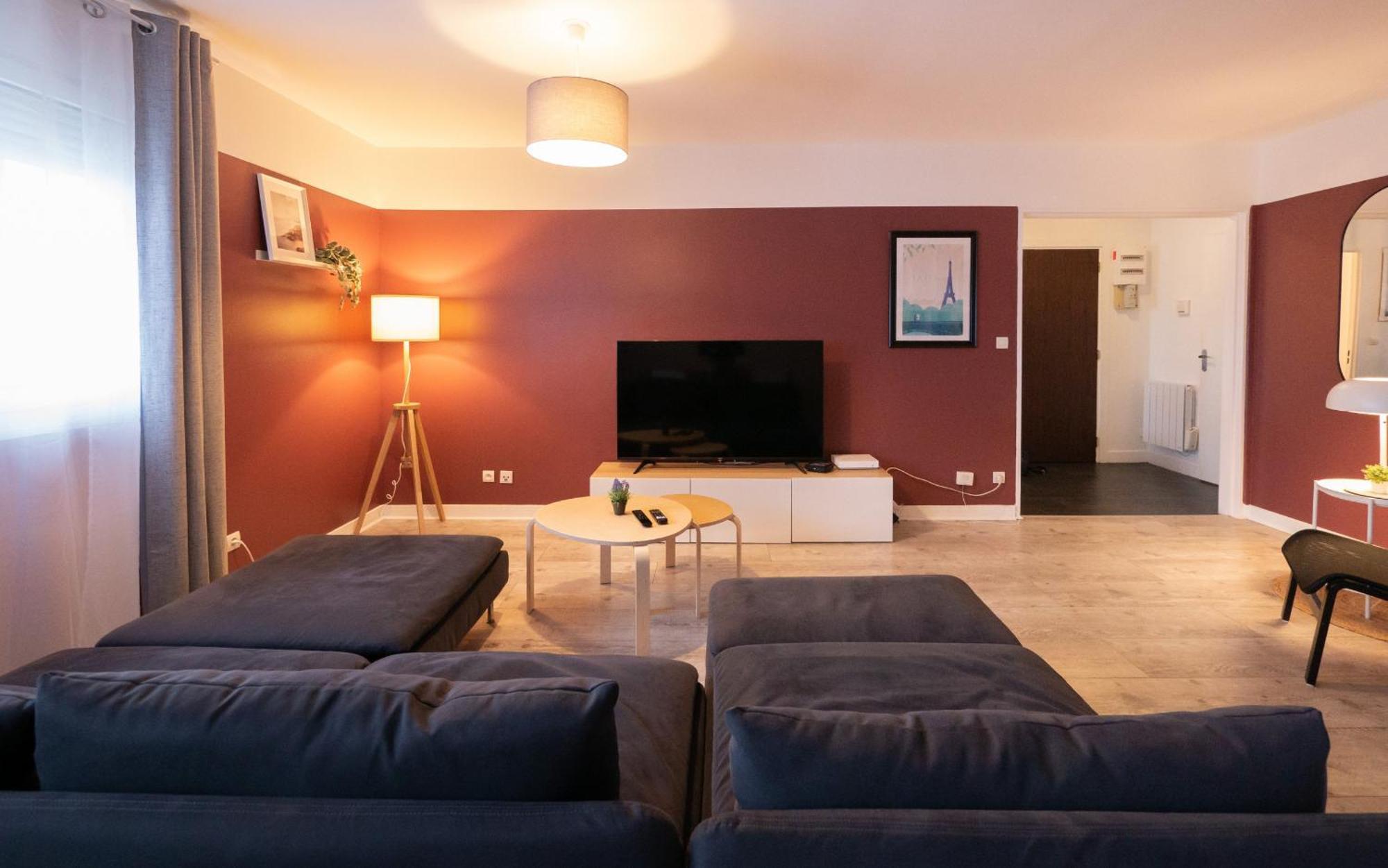 Le Grandiose - Gare - Parking - 6 Personnes - Reve Au Mans Apartment เลอม็องส์ ภายนอก รูปภาพ